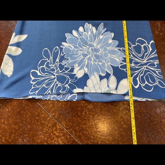 Old Navy Outlet Maxi Dress Floral Blue/White 2 - Picture 4 of 6